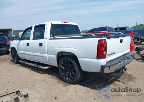 2007 Chevrolet Silverado 1500 Classic Ls z USA, uszkodzony, nr VIN 2GCEC13V371117144